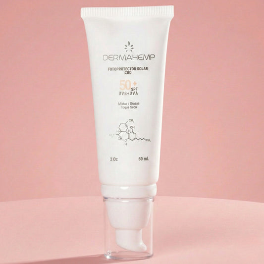 Fotoprotector Solar SPF 50+ | Protección Mineral de Amplio Espectro